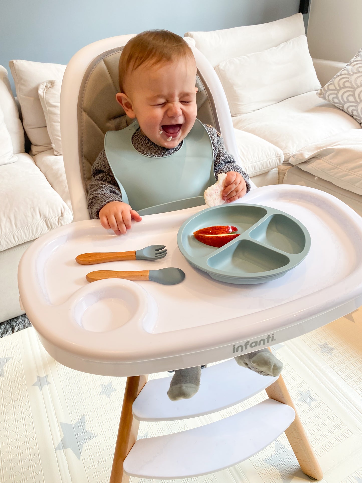 Plato de silicona rosa baby